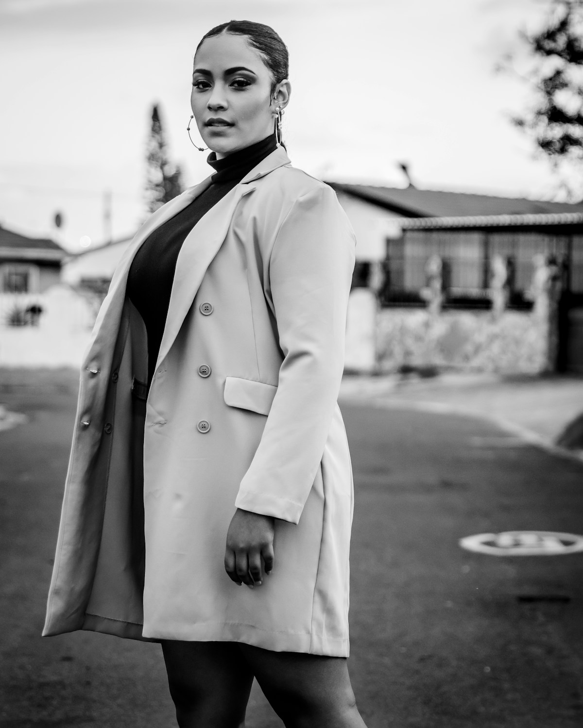 Ivory wool coat on a minimal fashion set